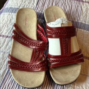 Comfortview Women's Burgundy Strappy Sandals